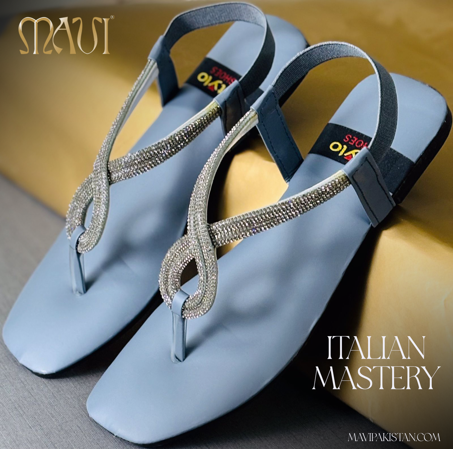 light blue luxury slipper. - MAVI